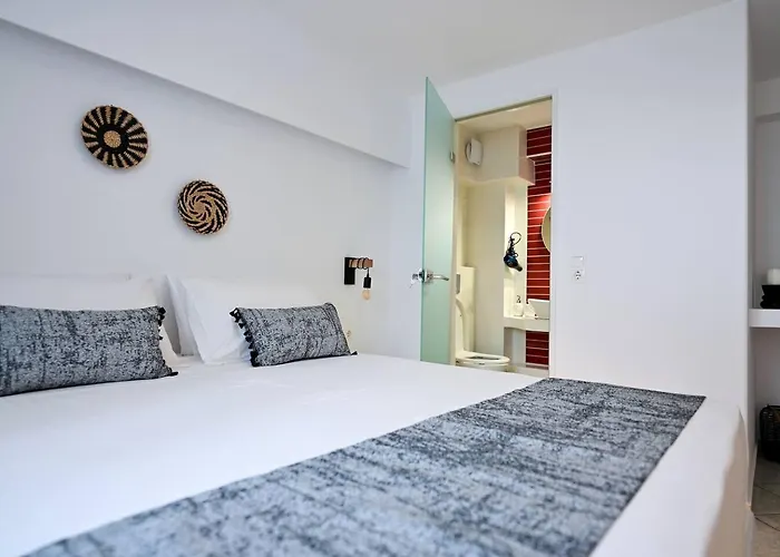 7days I Relax With Private Jacuzzi & Seaview Agkidia